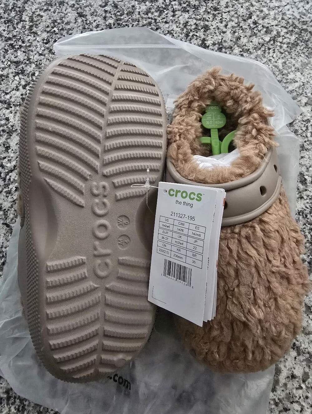 CROCS W6 Fuzzy Lined Clog in Brown The Thing - Picture 2 of 3